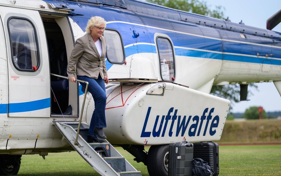 Christine Lambrecht, minister obrony Niemiec (na zdjęciu), uważa, że „w przewidywalnej przyszłości” 