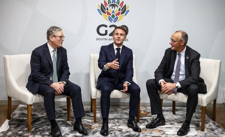 Keir Starmer, Emmanuel Macron i Friedrich Merz