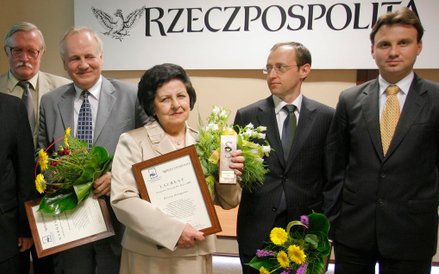 25/04/2007 Warszawa. Finał konkursu "Prawnik Pro Bono 2007". Laureatką została Krystyna Domagalska. 