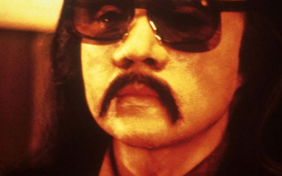 Piper Laurie jako Pan Tojamura