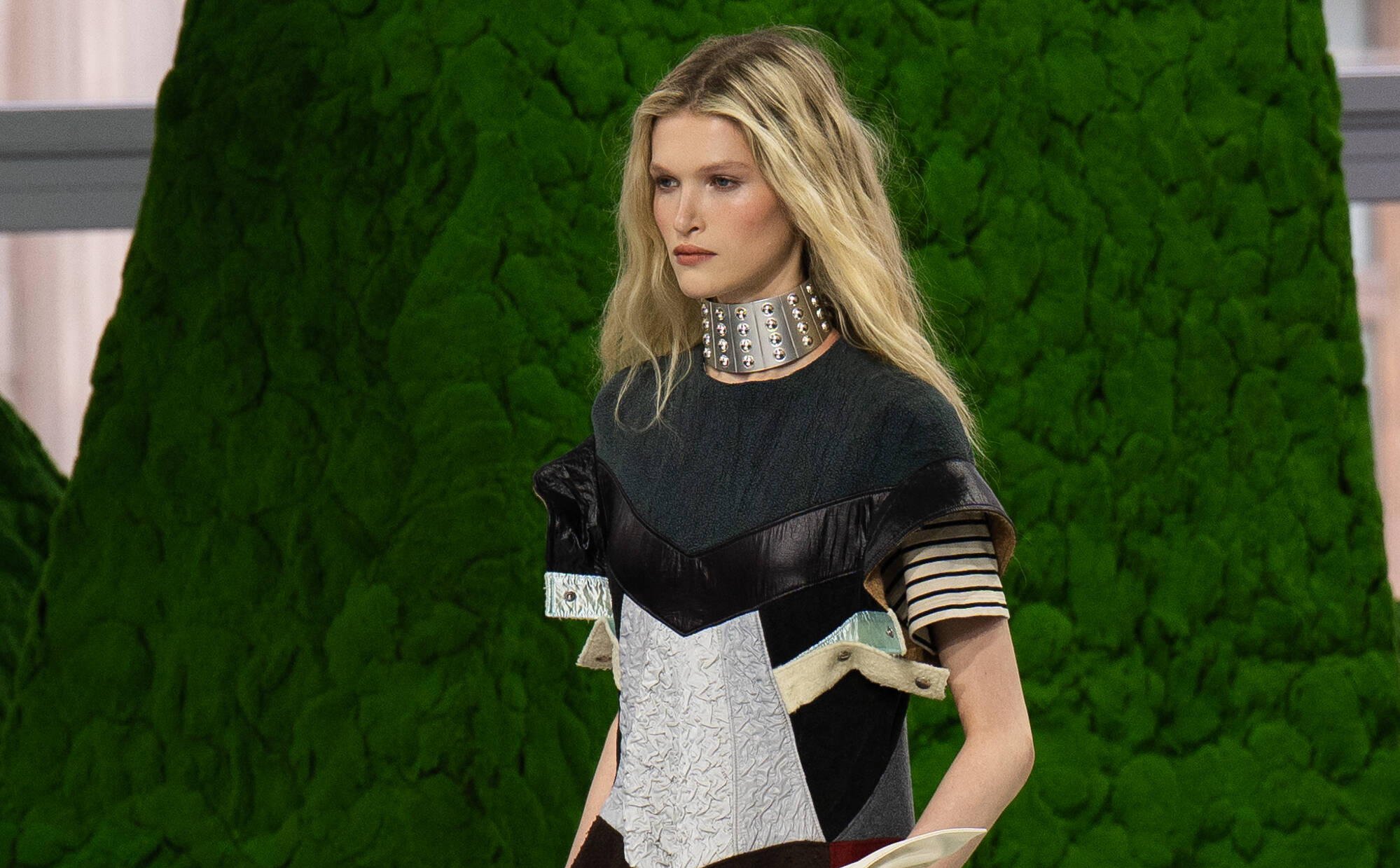 Tak warto odświeżyć garderobę tej wiosny. Najważniejsze trendy z czterech stolic mody