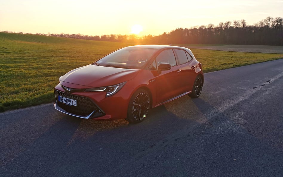 Toyota Corolla GR Hybrid: Toyota z lepszym układem kierowniczym od BMW