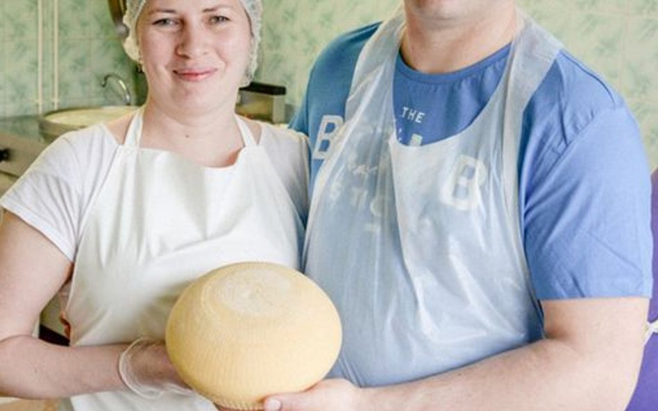 Agnieszka i Marcin Bielcowie, producenci sera korycińskiego z podlaskiej Aulakowszczyzny, myślą o bu