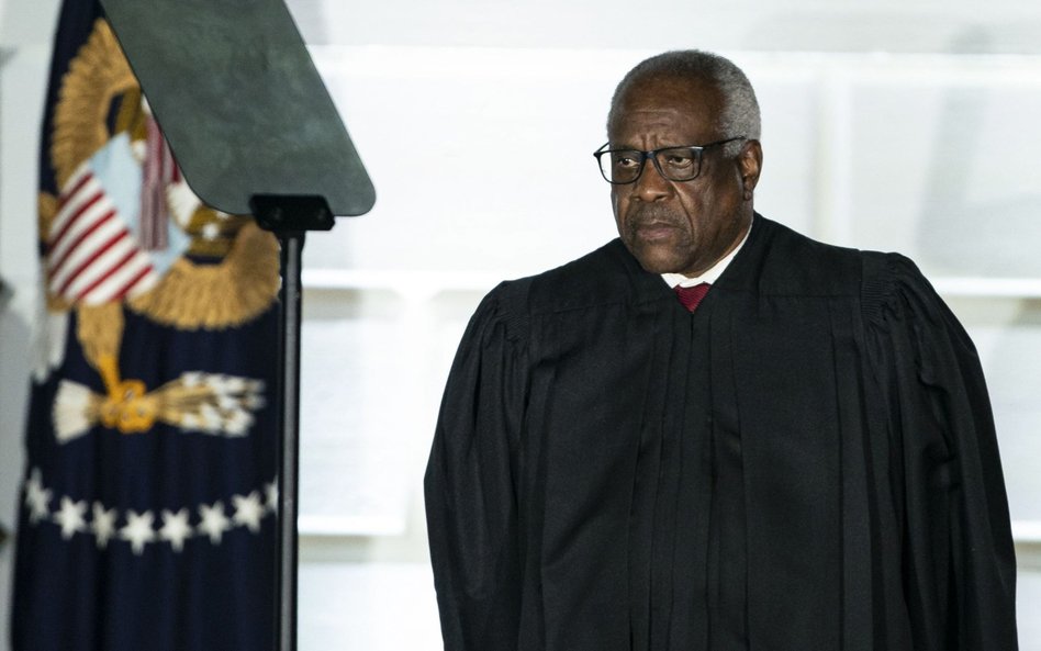 Clarence Thomas ma najdłuższy staż z obecnych sędziów SN. Mianował go prezydent Bush senior w 1991 r