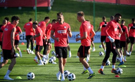 Trening kadry w Arłamowie. Od lewej: Robert Lewandowski, Arkadiusz Milik, Łukasz Teodorczyk i Bartos