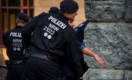 Niemiecka policja aresztowała 18 członków klanu Remmo