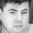 Człowiek z solidarnościową kamerą