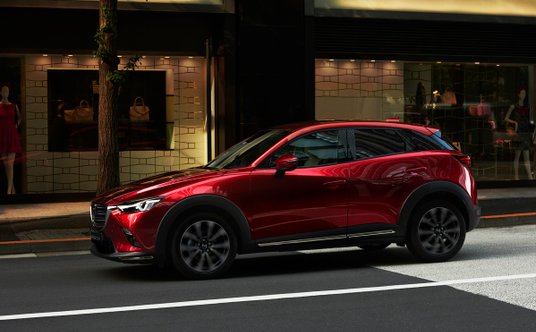 "Nowy silnik diesla Skyactiv-D 1.8, spełniający przyszłoroczną normę, pojawi się w nowej Maździe CX-