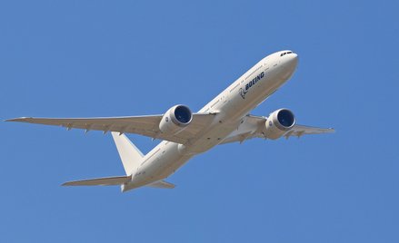 Boeing 777-9
