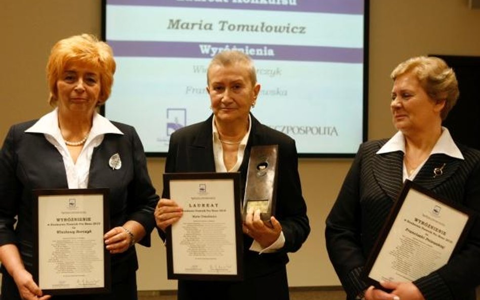 Laureatki konkursu Prawnik Pro Bono 2010 (od lewej): Wiesława Borczyk, Maria Tomułowicz i Franciszka