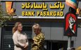 Departament Skarbu USA grozi sankcjami bez ostrzeżenia instytucjom finansowym, które nadal robią int