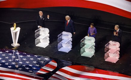 Szef FIFA Gianni Infantino oraz prezydent USA Donald Trump, prezydent Meksyku Claudia Sheinbaum i pr