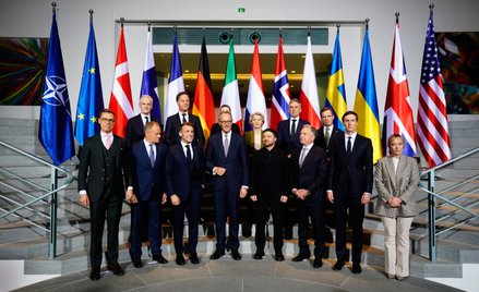 Uczestnicy szczytu w Berlinie