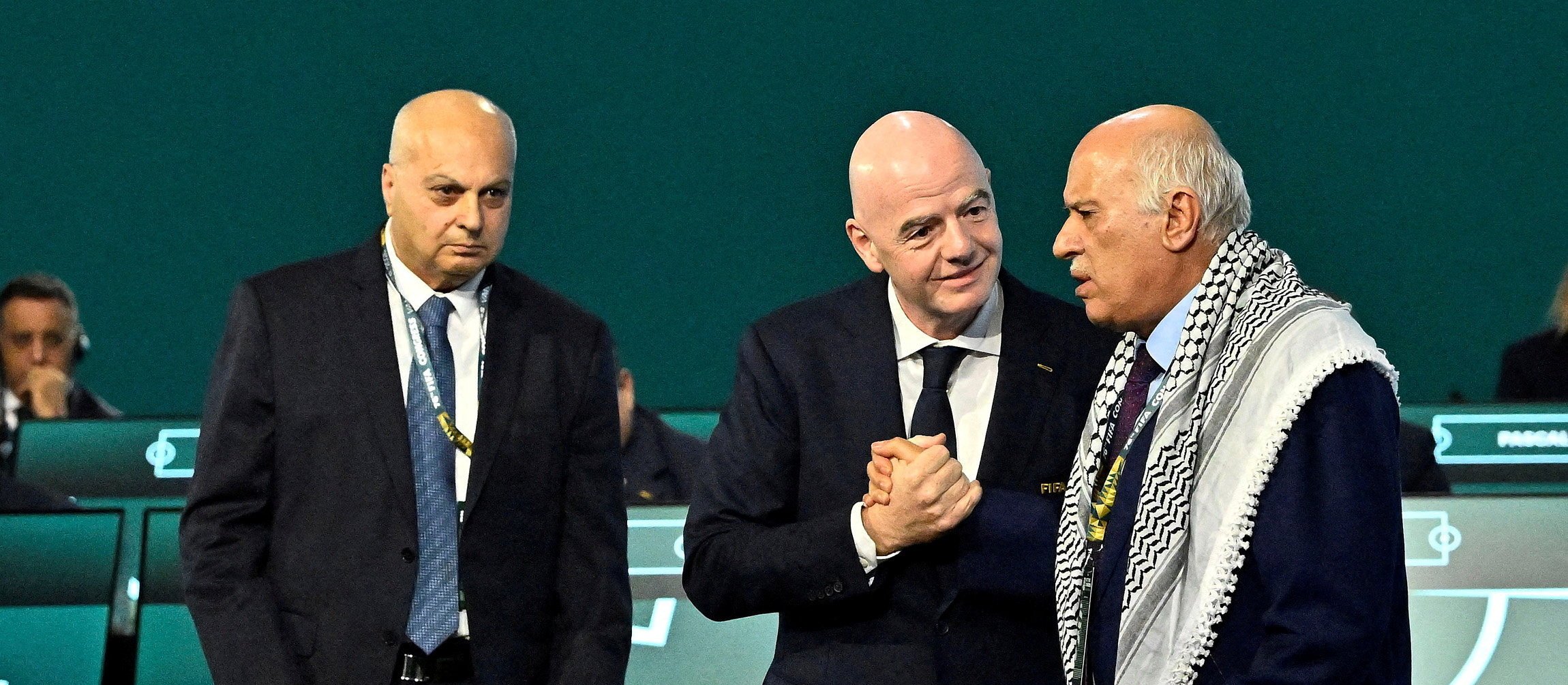 „My cierpimy”. Jak szef FIFA próbował pogodzić Palestynę z Izraelem