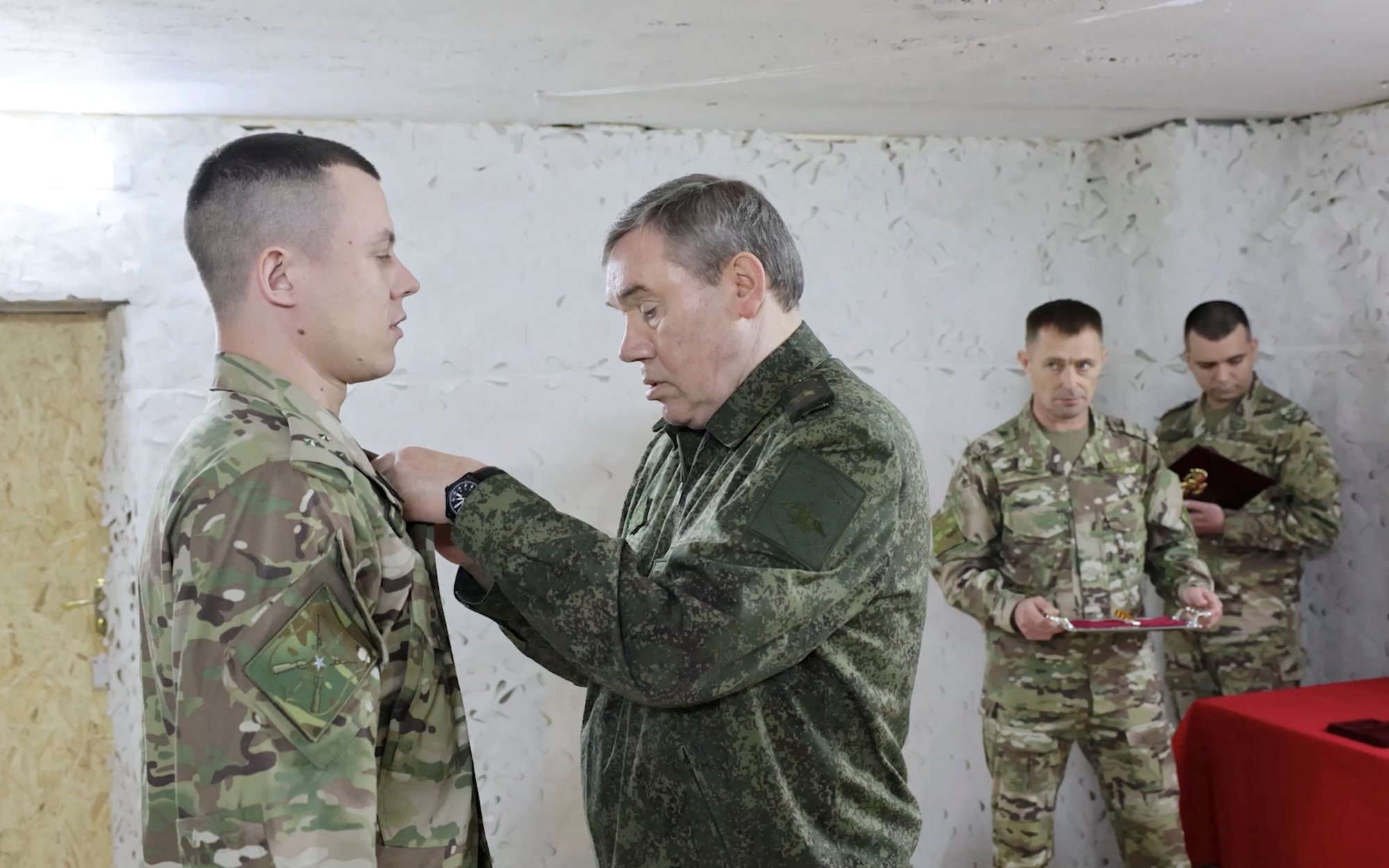 Wojna Rosji z Ukrainą: W Moskwie do armii zgłasza się 100 ochotników dziennie