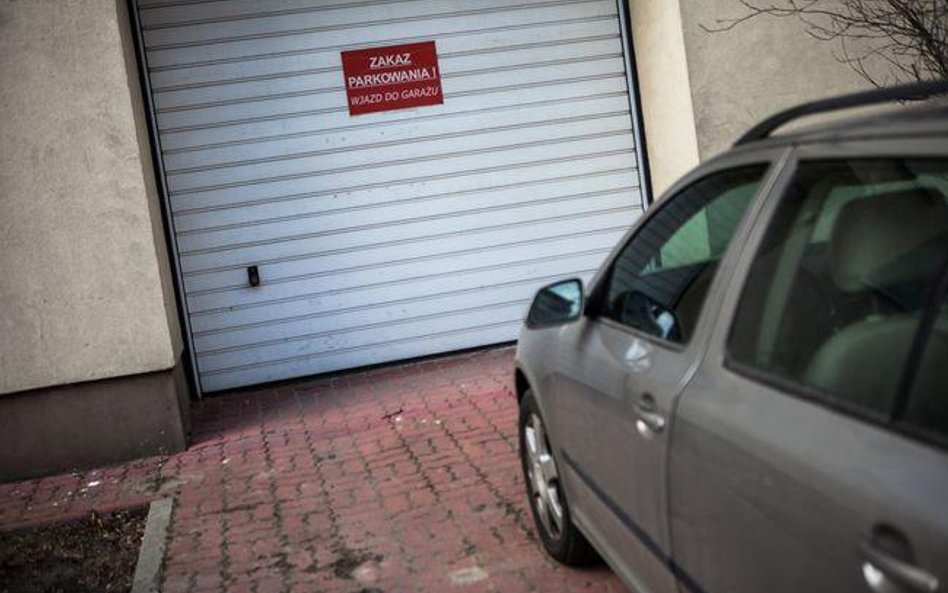 Montaż bram do garażu z 8 proc. VAT