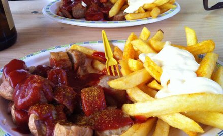 Currywurst. Fot. toolmantim