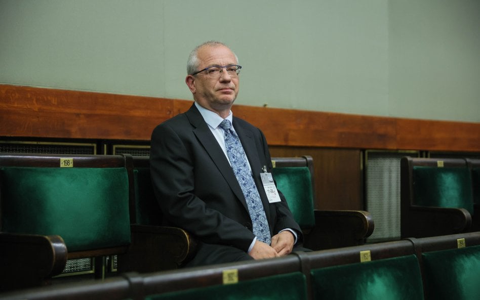 Sławomir Patyra wybrany na nowego sędziego Trybunału Konstytucyjnego. To radca prawny