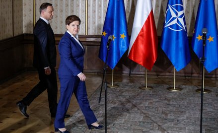 Sondaż IBRiS: Złe oceny Dudy i Szydło