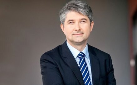 - Przyjęcie euro wpłynęłoby stabilizująco na prowadzenie biznesu, stabilne otoczenie daje szanse na 