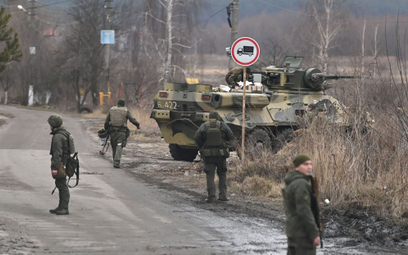 Żołnierze ukraińscy na pozycji na północny-zachód od Kijowa