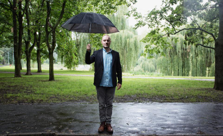 Redbad Klijnstra: Holendrzy widzą Polaka sikającego na peronie