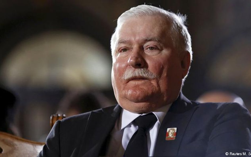 Lech Wałęsa: Rząd to zdrajcy albo durnie