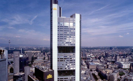 Siedziba Commerzbanku we Frankfurcie. BRE Bank dostał już nowe wskazówki finansowania przedsiębiorst