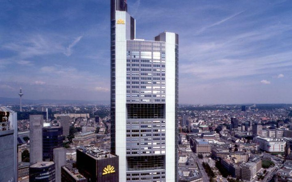 Siedziba Commerzbanku we Frankfurcie. BRE Bank dostał już nowe wskazówki finansowania przedsiębiorst