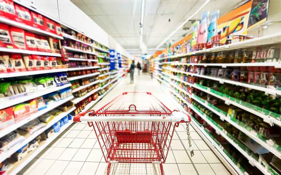 Sklepy w sylwestra zazwyczaj skracają swoje godziny pracy