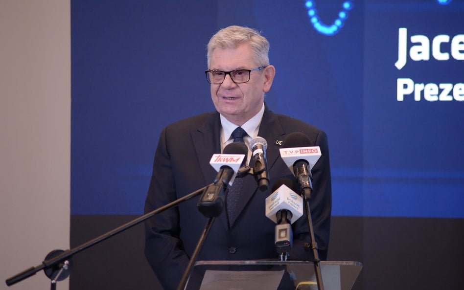 Jacek Oko 18 września przestał pełnić funkcję prezesa Urzędu Komunikacji Elektronicznej