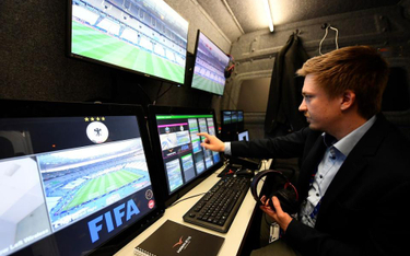 FIFA testowała system Video Assistant Referee w czasie meczu Francja - Hiszpania