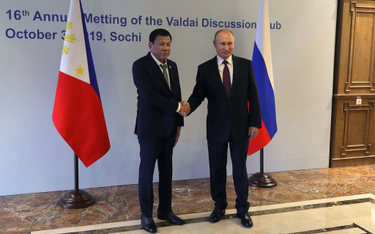 Duterte chce lepszych więzi obronnych z Rosją