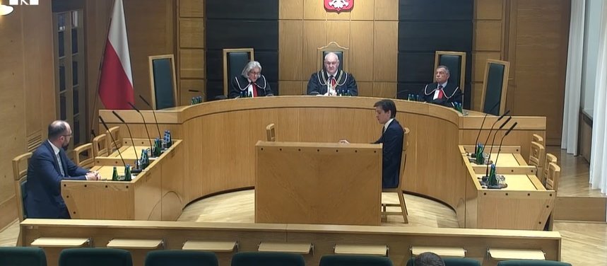 Co dalej z Trybunałem Konstytucyjnym po wyroku TSUE? Setki wyroków do podważenia