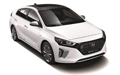Hyundai Ioniq to pierwsze na świecie auto, które będzie można zamawiać, wybierając z trzech rodzajów