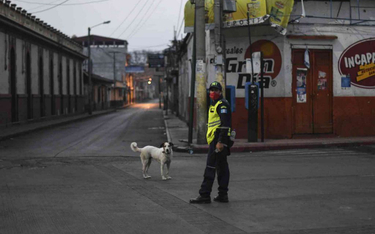 Gwatemala walczy z wirusem: Zakaz sprzedaży i spożycia alkoholu