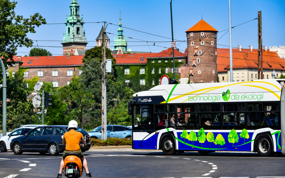 Sąd unieważnił krakowską uchwałę o Strefie Czystego Transportu