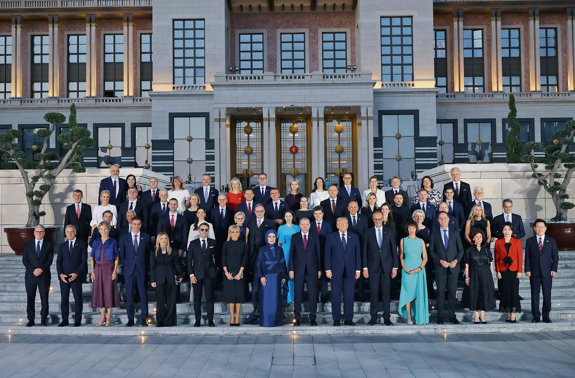 Po co to było Zełenskiemu? Konflikt z Polską może się Ukrainie odbić czkawką