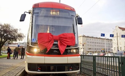 W Gdańsku nowe tramwaje mają swoich patronów - wielkie postacie związane z miastem.