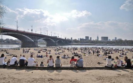 Warszawa. Charly Wilder, dziennikarz „NYT”, podaje dziesięć powodów, dla których warto odwiedzić War