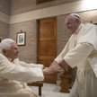Benedykt XVI i papież Franciszek