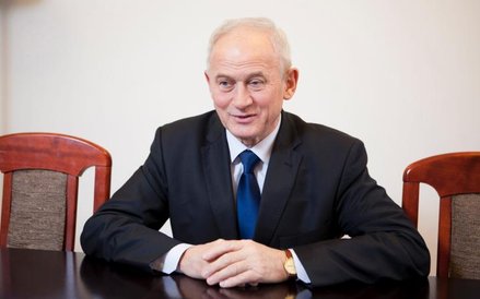 Krzysztof Tchórzewski, minister energetyki 20,4 (+2,5); 19,5 (-5,1)