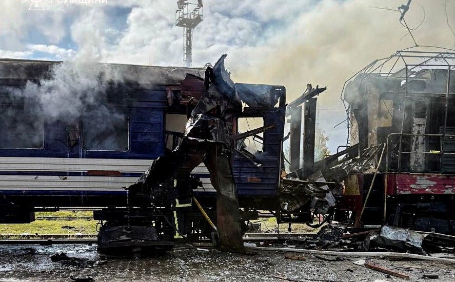 The Russians attacked a train with civilians. Dozens of people injured