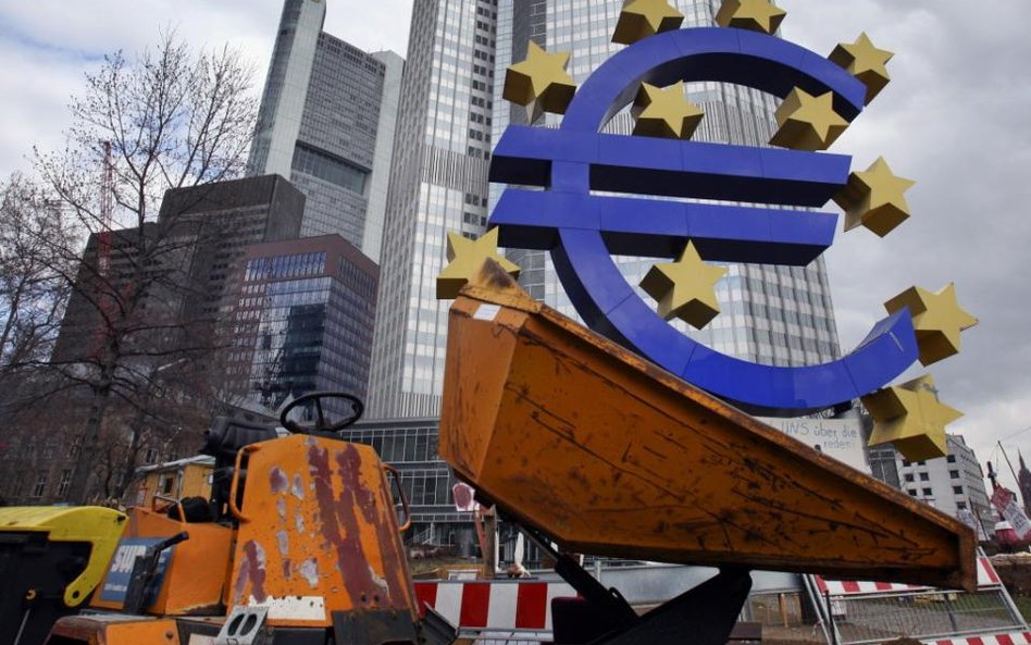 The Washington Times: Polska powinna się trzymać z dala od euro