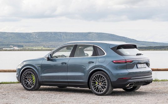 Porsche Cayenne E-Hybrid (od 2019)