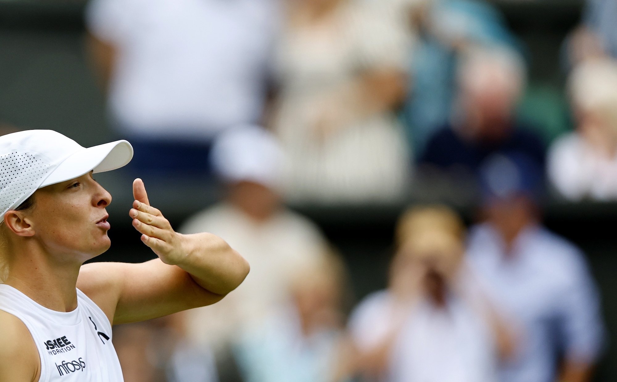 Wimbledon. Iga Świątek już w ćwierćfinale, teraz na jej drodze Ludmiła Samsonowa