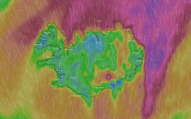 Cyklon rządzi Islandią