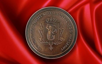 Honorowe Obywatelstwo Miasta Stołecznego Warszawy, jest wyrazem najwyższego wyróżnienia i uznania dl