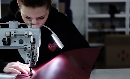 Koncern LVMH, właściciel takich marek jak Dior, Louis Vuitton czy Fendi, zapowiedział, że w ciągu 2 