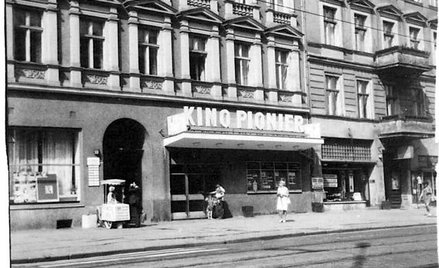 Jedno z najstarszych kin świata od 1950 r. nosi nazwę Pionier